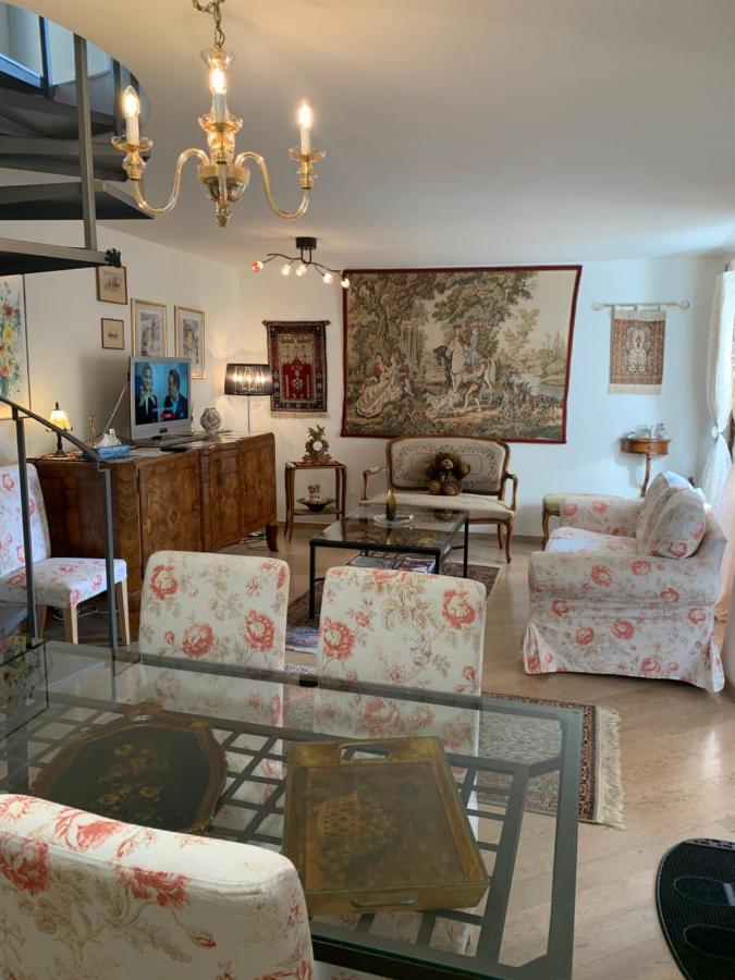 Apartment Ferienhaus, Rustico Auf Burg